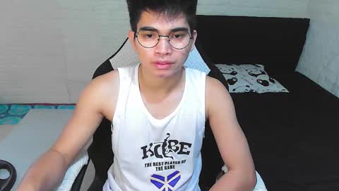 Angelo online show from 11-20-25, 04:01