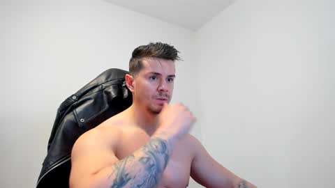 LeatherMaster online show from 01-15-25, 08:41