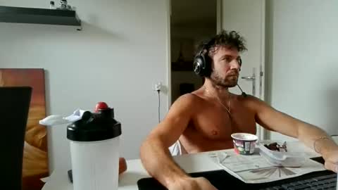 Snapshot of alphah_hunk chatting on 05-20-26, 09:59 alphah_hunk online show from 05-20-26, 09:59