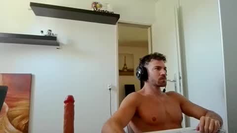 Snapshot of alphah_hunk chatting on 05-23-26, 09:35 alphah_hunk online show from 05-23-26, 09:35