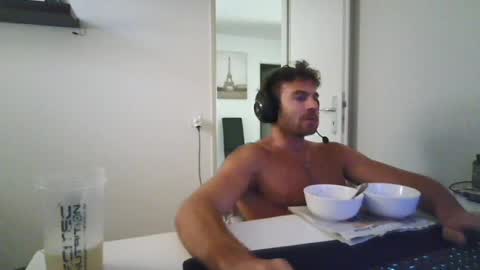 Snapshot of alphah_hunk chatting on 06-26-26, 10:30 alphah_hunk online show from 06-26-26, 10:30
