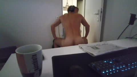 Snapshot of alphah_hunk chatting on 07-04-26, 12:11 alphah_hunk online show from 07-04-26, 12:11