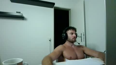 Snapshot of alphah_hunk chatting on 07-10-26, 08:22 alphah_hunk online show from 07-10-26, 08:22