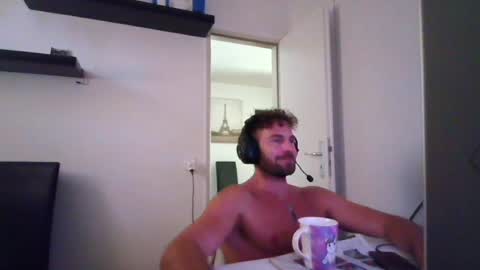 Snapshot of alphah_hunk chatting on 07-25-26, 12:47 alphah_hunk online show from 07-25-26, 12:47