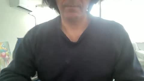 Snapshot of alphandre chatting on 02-05-25, 01:33 AlphAndre online show from 02-05-25, 01:33