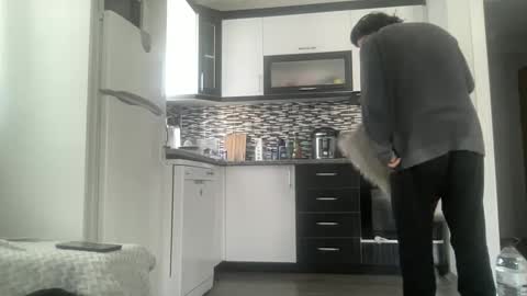 Snapshot of alphandre chatting on 03-08-25, 08:00 AlphAndre online show from 03-08-25, 08:00