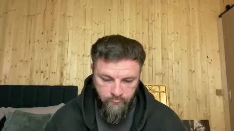 Jhonny online show from 04-15-26, 03:13