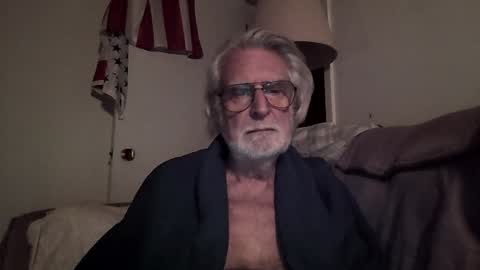 AlphaUniform online show from 01-12-25, 12:49