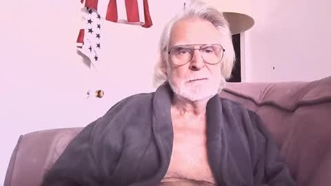 AlphaUniform online show from 02-22-25, 04:19