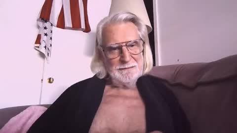 AlphaUniform online show from 02-02-26, 04:06