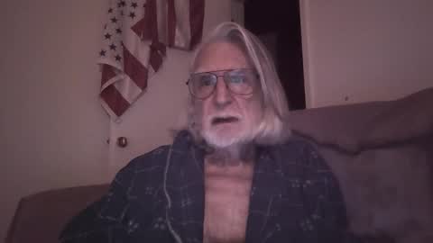 AlphaUniform online show from 03-22-26, 11:02