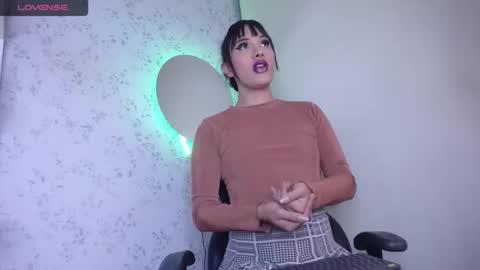 Snapshot of altair_x chatting on 11-13-25, 09:47 altair_x online show from 11-13-25, 09:47