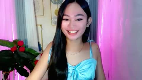 Snapshot of althea_slutty chatting on 04-15-26, 06:04 ask me online show from 04-15-26, 06:04