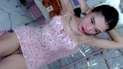 Chloe- DONT FORGET TO FOLLOW MElets getting to know each other and make some love and fun online show from 07-02-26, 08:15