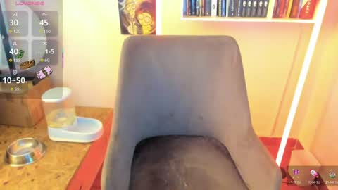 Snapshot of alucard_col666 chatting on 07-18-26, 07:50 alucard_col666 online show from 07-18-26, 07:50