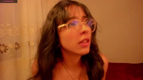 Snapshot of aluna_0310 chatting on 12-18-24, 11:51 . . online show from 12-18-24, 11:51