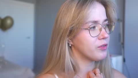 Amelia NEXT STREAM  online show from 04-24-26, 02:19