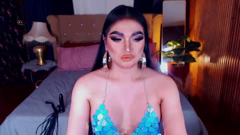 Snapshot of alurajhenson chatting on 05-10-26, 03:55 Alura Jhenson online show from 05-10-26, 03:55