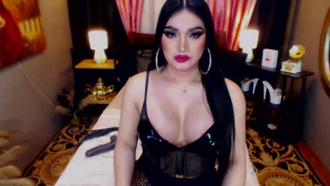 Snapshot of alurajhenson chatting on 06-03-26, 03:09 Alura Jhenson online show from 06-03-26, 03:09