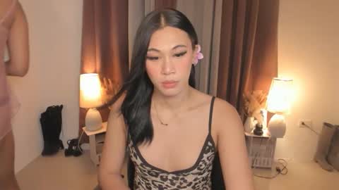 alwina_williams online show from 04-24-26, 10:23