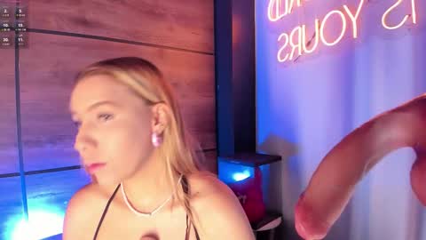 Snapshot of alyamonroe chatting on 11-13-25, 10:47 Alya online show from 11-13-25, 10:47