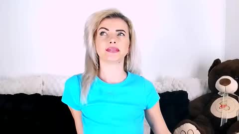 aly online show from 02-04-26, 02:01