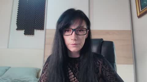 Snapshot of alycetn chatting on 07-04-26, 10:54 Alice online show from 07-04-26, 10:54