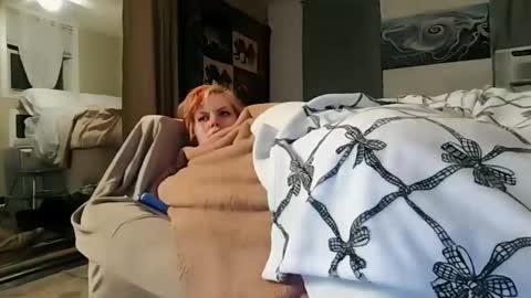 Alyce in Wonderland online show from 05-24-26, 03:11