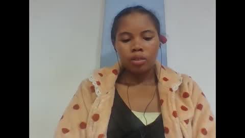 alydie7 online show from 05-12-26, 05:54