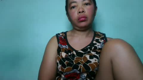 Snapshot of alypierette chatting on 06-15-26, 04:04 alypierette online show from 06-15-26, 04:04