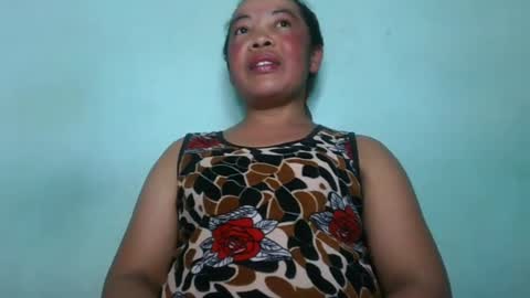 Snapshot of alypierette chatting on 06-15-26, 04:31 alypierette online show from 06-15-26, 04:31