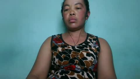 Snapshot of alypierette chatting on 06-16-26, 05:48 alypierette online show from 06-16-26, 05:48