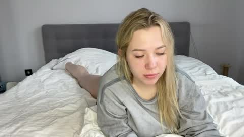 Al online show from 04-25-26, 07:44