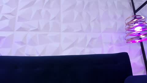 sopie online show from 01-06-25, 05:16