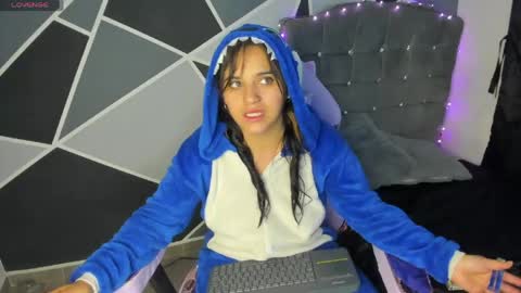 alysa magic online show from 04-22-26, 05:47