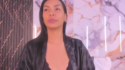 Snapshot of alyson__a chatting on 04-30-26, 02:12 alyson__a online show from 04-30-26, 02:12