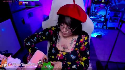  . Monday to Saturday at 10pm and 6am Colombia time online show from 10-27-25, 02:37