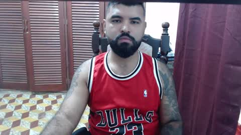 Snapshot of alz_hunter chatting on 09-21-25, 12:07 alz_hunter online show from 09-21-25, 12:07