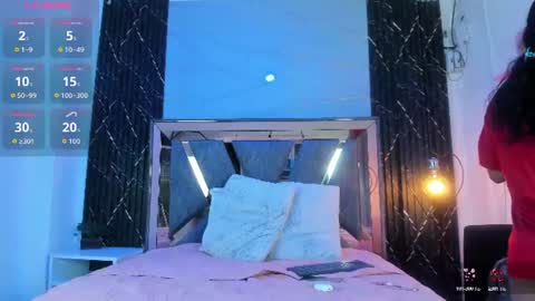 amaia_a online show from 06-11-26, 07:45