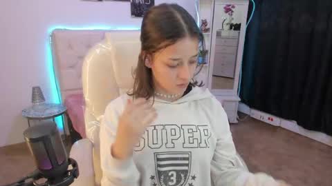 B I A N C A online show from 04-23-26, 08:33