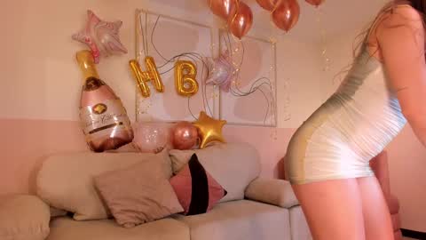 Amaia Haywood online show from 02-12-25, 01:27