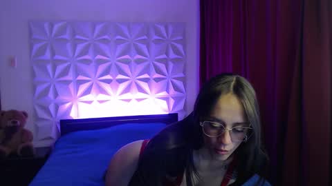 Amalett online show from 02-18-26, 12:01