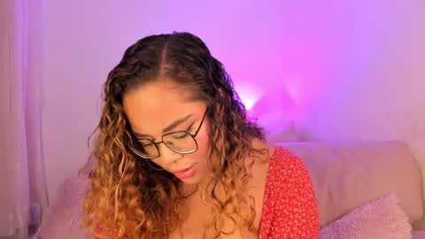 amalia bennet online show from 10-19-25, 04:57