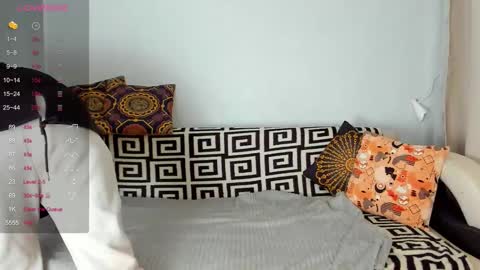 Snapshot of amalia_mio chatting on 11-11-25, 07:41 Amalia online show from 11-11-25, 07:41