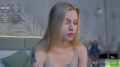 Amalia online show from 12-26-24, 01:21