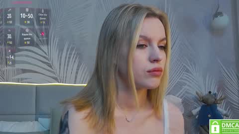 Amalia online show from 12-31-24, 07:20