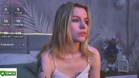 Amalia online show from 01-07-25, 01:14