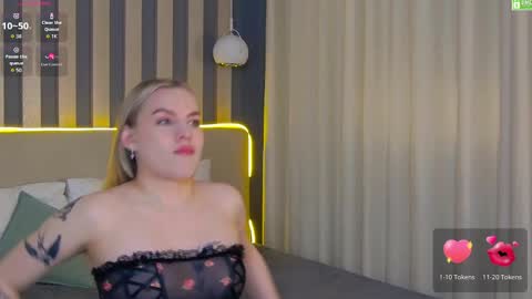 Amalia online show from 04-04-26, 01:08