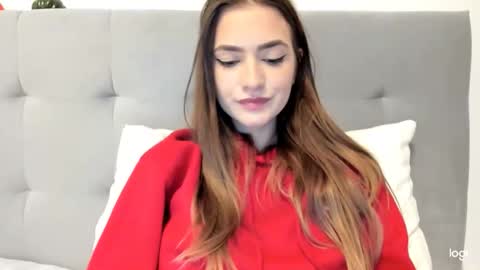 Snapshot of amaliafraser chatting on 11-10-25, 05:12 amaliafraser online show from 11-10-25, 05:12