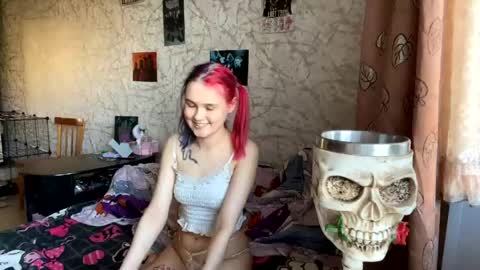 Amaliajess online show from 04-29-26, 01:59